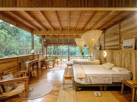 Superior Cabin, Garden View