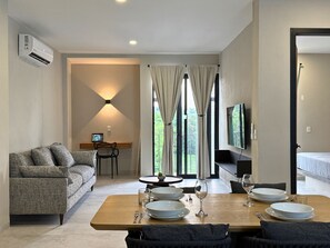Family Apartment, 2 Bedrooms, Balcony | Living area