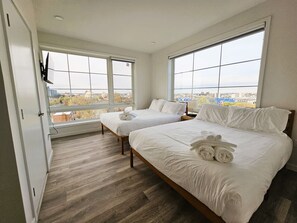 2 bedrooms, desk, iron/ironing board, travel cot