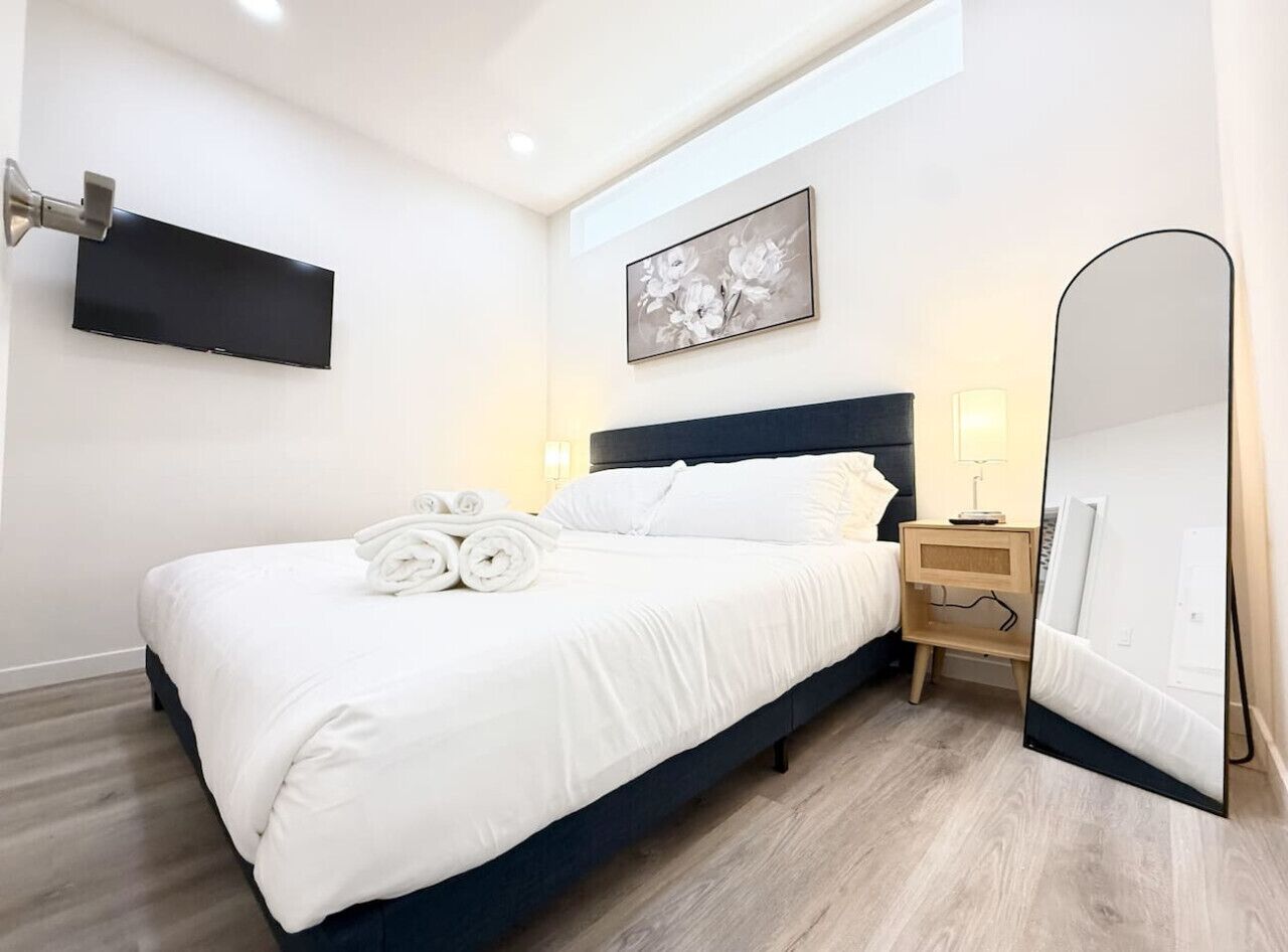 1 bedroom, desk, iron/ironing board, travel crib