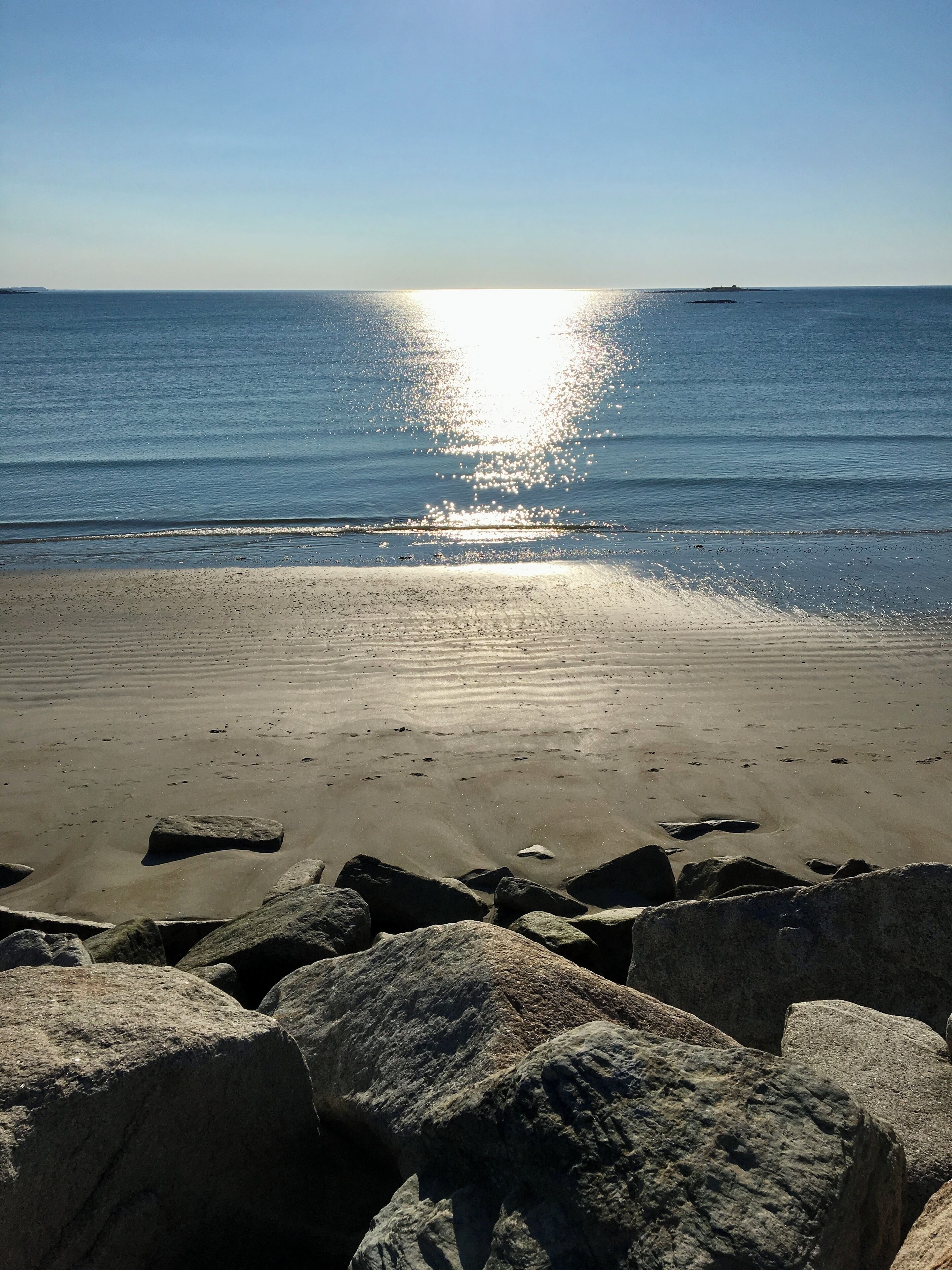 Beach nearby, sun-loungers