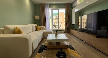 Cosmopolis Family Apartment - Pools & Gym