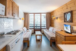 Unclassified image, 4 of 21, button - Residence Le Grand Morillon (Morillon)