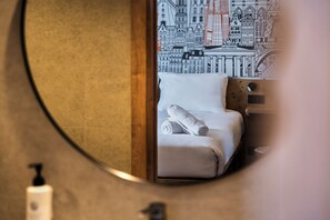 Double Room - easyHotel Barcelona La Sagrera (Barcelona)
