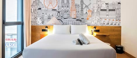 Accessible Double Room | Free WiFi, bed sheets