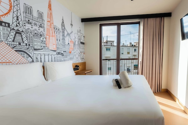 Easyhotel Valencia Ciutat Vella - Valencia