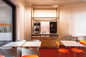 Restaurant - easyHotel Valencia Ciutat Vella (Valencia)