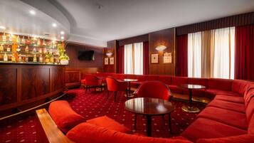 Bar (in der Unterkunft)