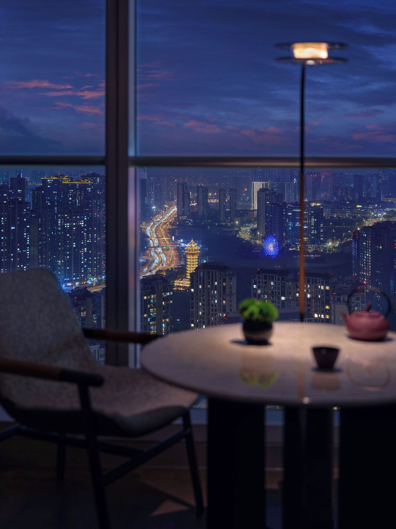 Habitación, 1 cama de matrimonio grande, vistas a la ciudad | Minibar, caja fuerte, cortinas opacas y sistema de insonorización