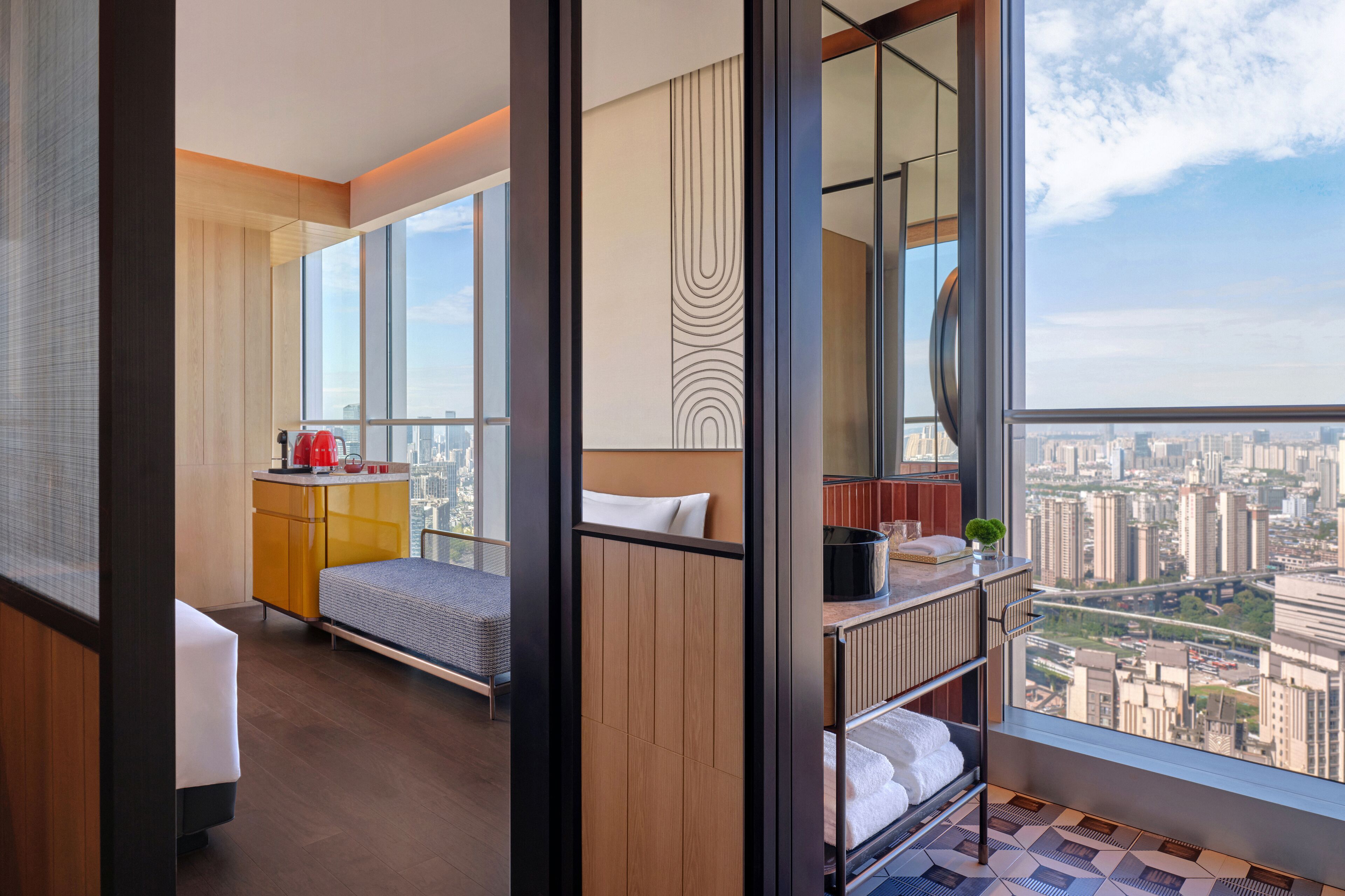 Habitación Deluxe, 1 cama de matrimonio grande, vistas a la ciudad, en esquina
