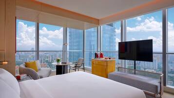Room, 1 King Bed, City View, Corner