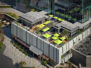 2 restaurants, breakfast served - Hyatt Centric The Ring Chengdu (Chengdu)