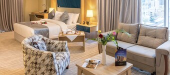 Al Mansour Suites Hotel