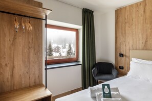 Unclassified image, 3 of 75, button - B&B Hotel Passo Tre Croci Cortina (Cortina d'Ampezzo)