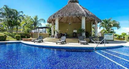 Casa Amores 24 Bucerias! ideal to feel the comfort of your home on the beach.