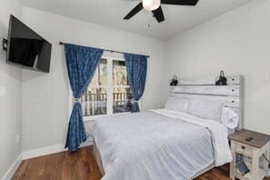 3 Schlafzimmer, Bügeleisen/Bügelbrett, WLAN, Bettwäsche