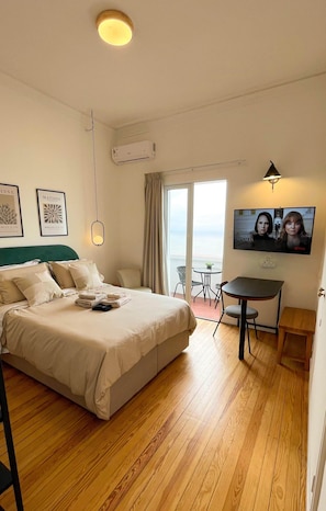 1 chambre, fer et planche à repasser, Wi-Fi, draps fournis