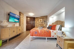 Desk, iron/ironing board, free WiFi, bed sheets