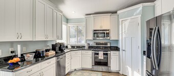 Family Home w/ Fenced Yard Between Provo & SLC!