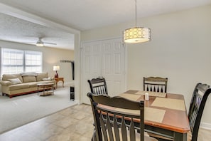 Interior - Cozy Family Home: 4 Mi to Downtown Aiken! (Aiken)