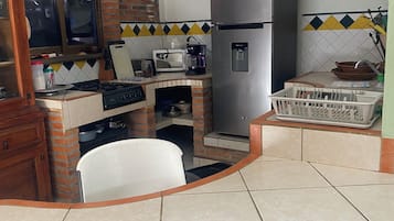 Mikrobølgeovn og kokeplater