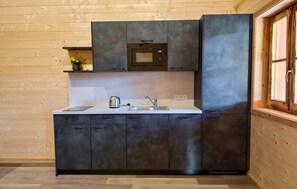 Refrigerador, placa de cocina, lavavajillas
