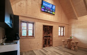 Fridge, microwave, stovetop, dishwasher - Chalet in Stainz mit Pool (Stainz)