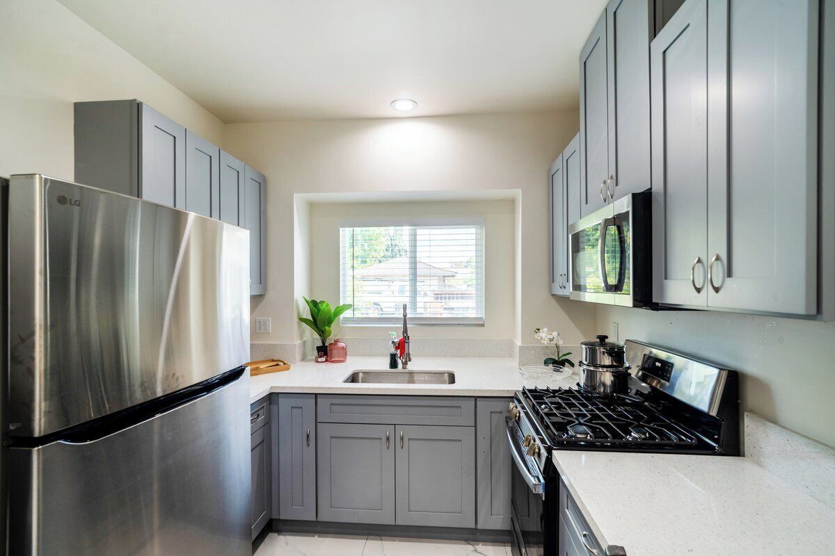 Microwave, oven, stovetop