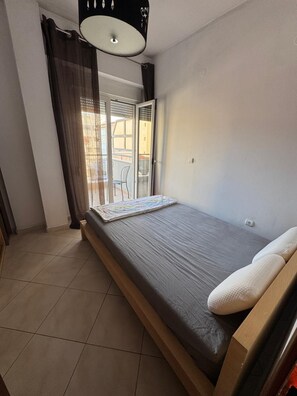 1 bedroom, iron/ironing board, bed sheets
