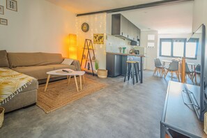 Smart TV - A HAVEN OF PEACE BETWEEN PARIS AND DISNEY (Le Plessis-Trévise)