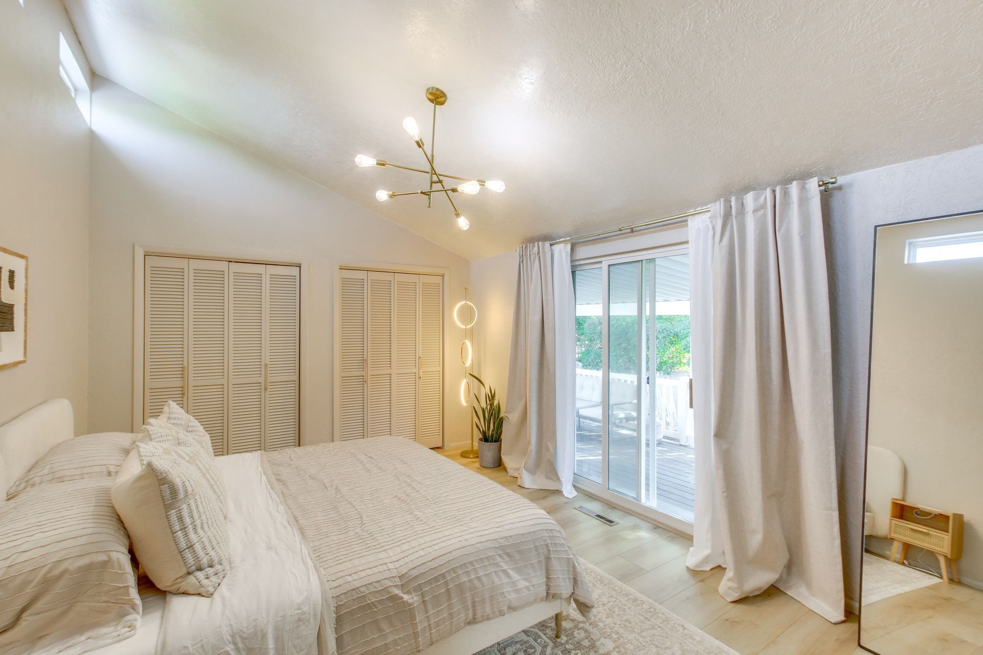 4 habitaciones, cuna de viaje, wifi y ropa de cama 