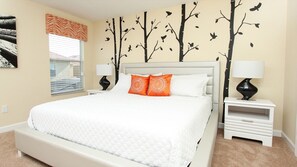 6 bedrooms, WiFi, bed sheets