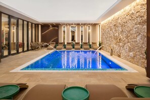 Innenpool, Außenpool
