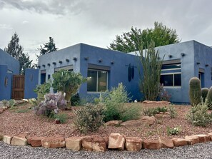Property grounds - Spacious 3BR Sedona Home • Quiet Area • Private Patios & Dark Sky (Sedona)