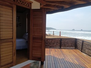 Double Room, Balcony, Beach View | Desk, laptop workspace