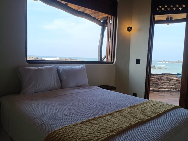 Double Room, Balcony, Beach View | Desk, laptop workspace