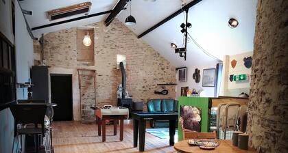 Grand loft du Moulin - Chambre 1 (3 voyageurs), prĂšs d'Ancenis