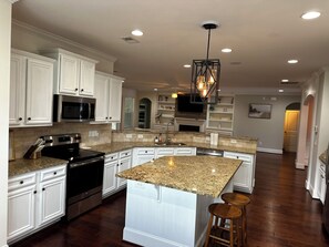 Microwave, oven, stovetop, dishwasher