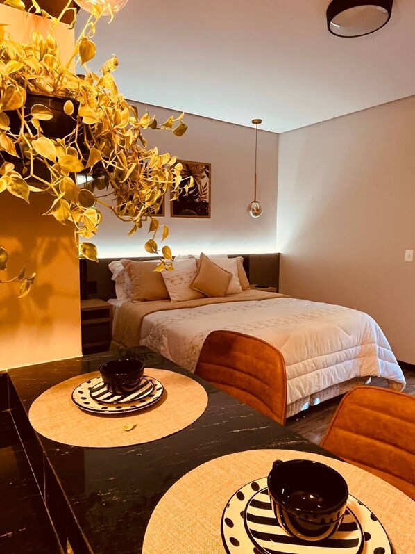 1 bedroom, Internet, bed sheets - La Floresta Suit 4 km from Capivari (Campos do Jordão)