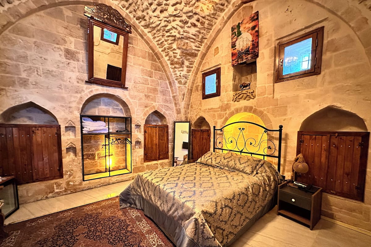 Luxury Suite, City View | Free WiFi