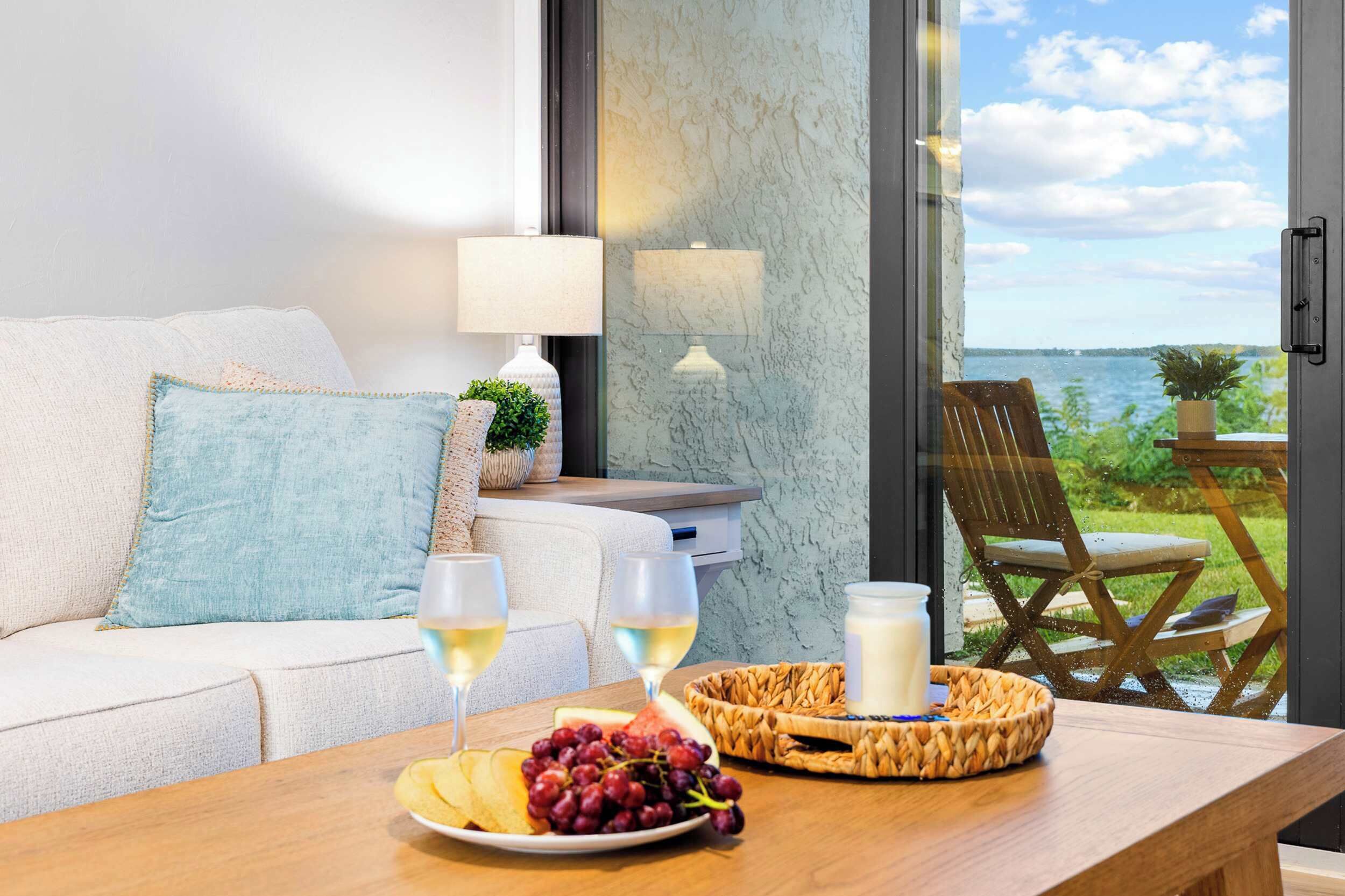 Een televisie en een kantoor