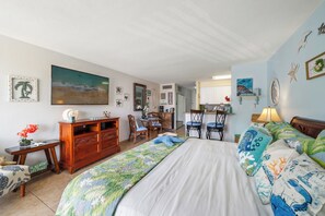 1 bedroom, iron/ironing board, free WiFi, bed sheets - Dream Vacation Studio by the Beach and Pool - Lahaina Shores 428 (Lahaina)
