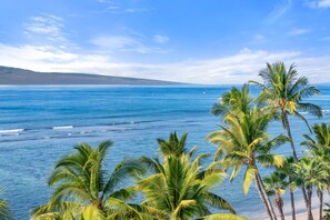 Liegestühle, Strandtücher