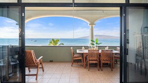 Dining - Penthouse! Enjoy Stunning Ocean Views, Pool, Hot Tub - Lahaina Shores PH5 (Lahaina)