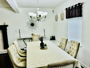 تناول الطعام