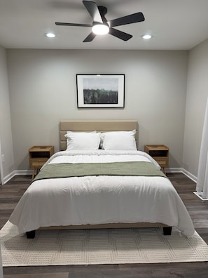 3 bedrooms, iron/ironing board, Internet, bed sheets