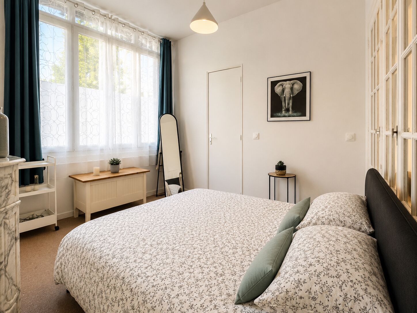 1 bedroom, desk, iron/ironing board, travel cot