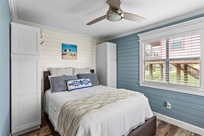 2 chambres, fer et planche à repasser, Wi-Fi gratuit, draps fournis