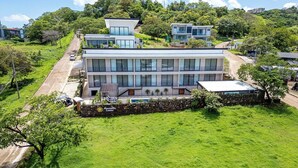 Exterior - Magical oasis perfect: Family, surf, relax and nature, close to Tamarindo beach (Tamarindo)