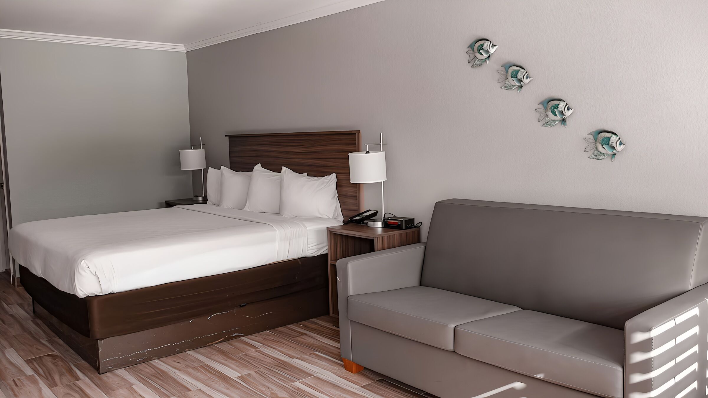 1 slaapkamer, een strijkplank/strijkijzer, gratis wifi, beddengoed